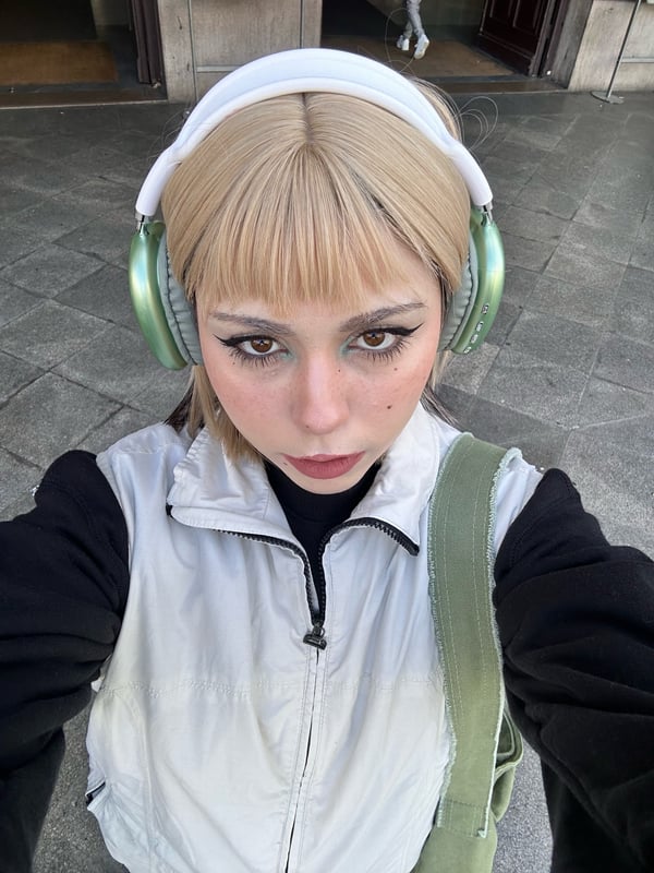 đ„50% rabattđ„ TrĂ„dlösa stereo Hi-Fi-hörlurar