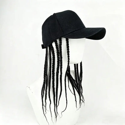 Flätad perukkeps – Snapback-keps med fastsydda dreadlockfläto