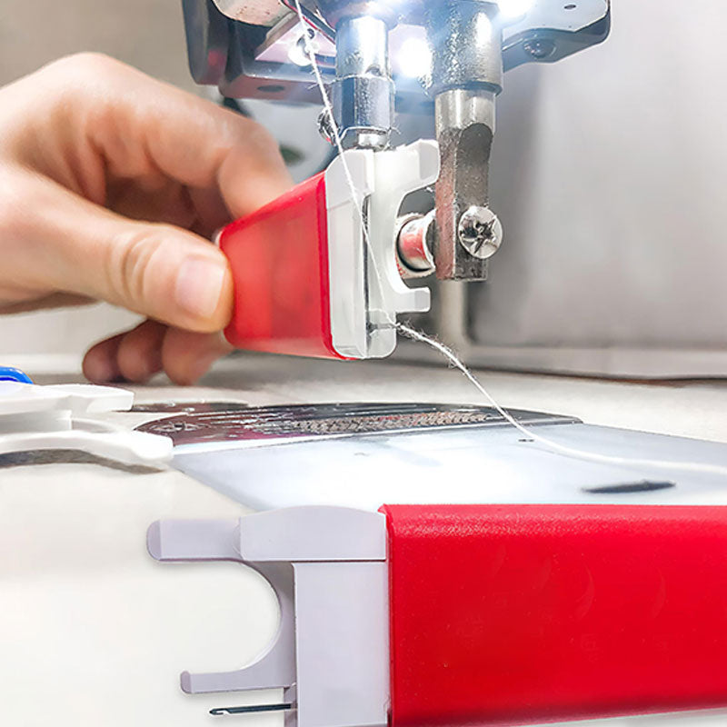 ✨🧵 Den senaste symaskinens trädare – det här blir det snabbaste och bekvämaste trädningsverktyget du någonsin använt