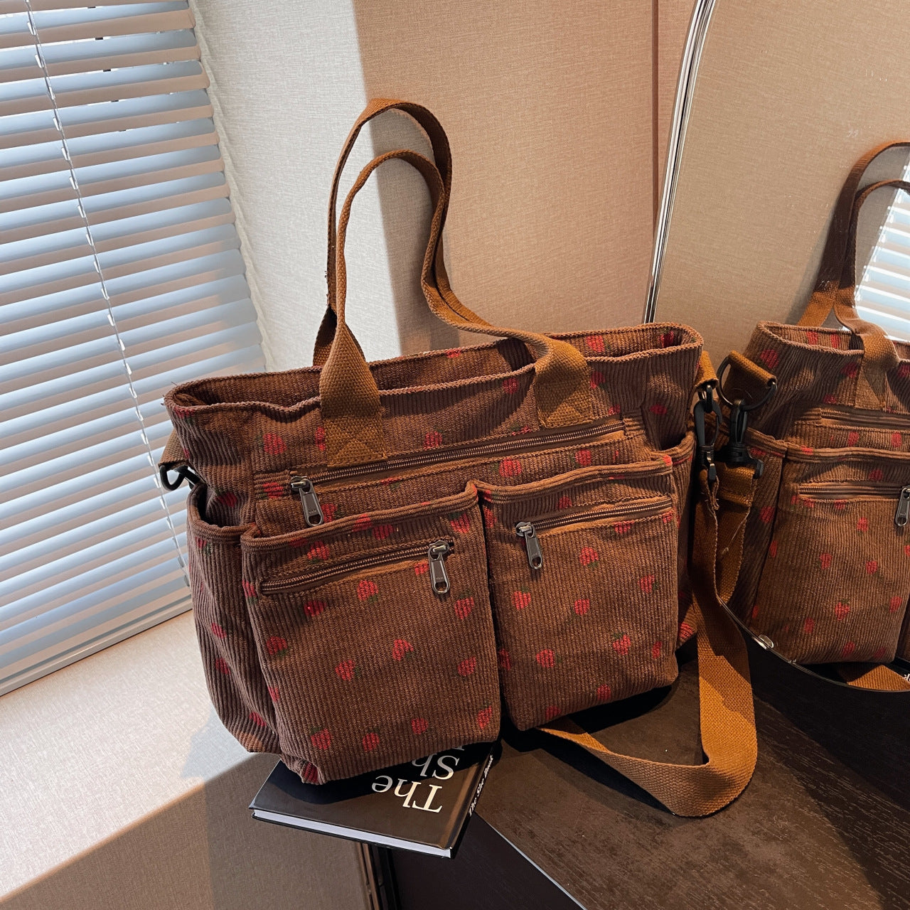 🤎Retro axelväska – corduroy-tygväska med flera fack, stor kapacitet, enkel axel-/crossbody-väska för vardagsbruk
