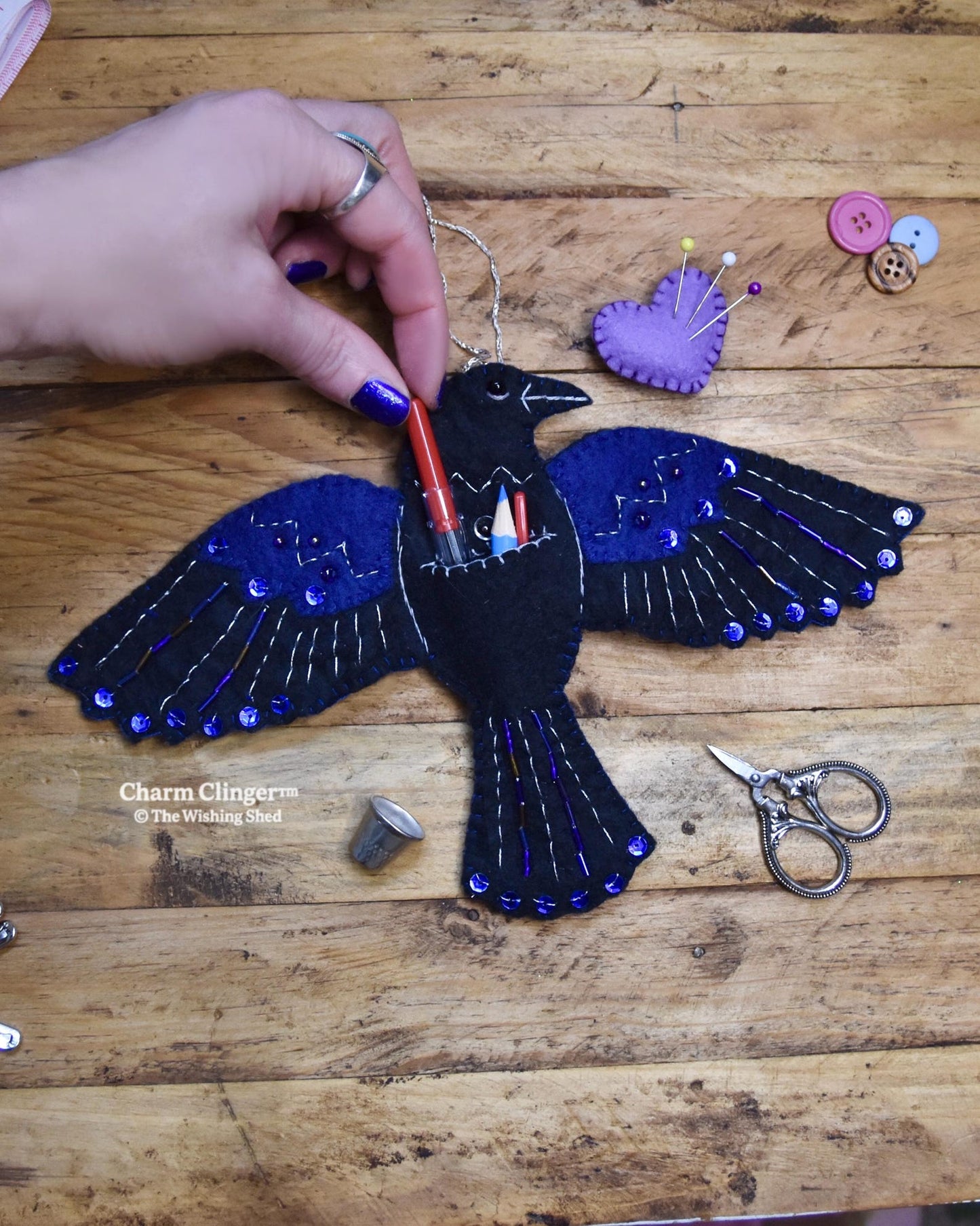 🖤 “Ravens minnessak – Stygnens väktare” ✨