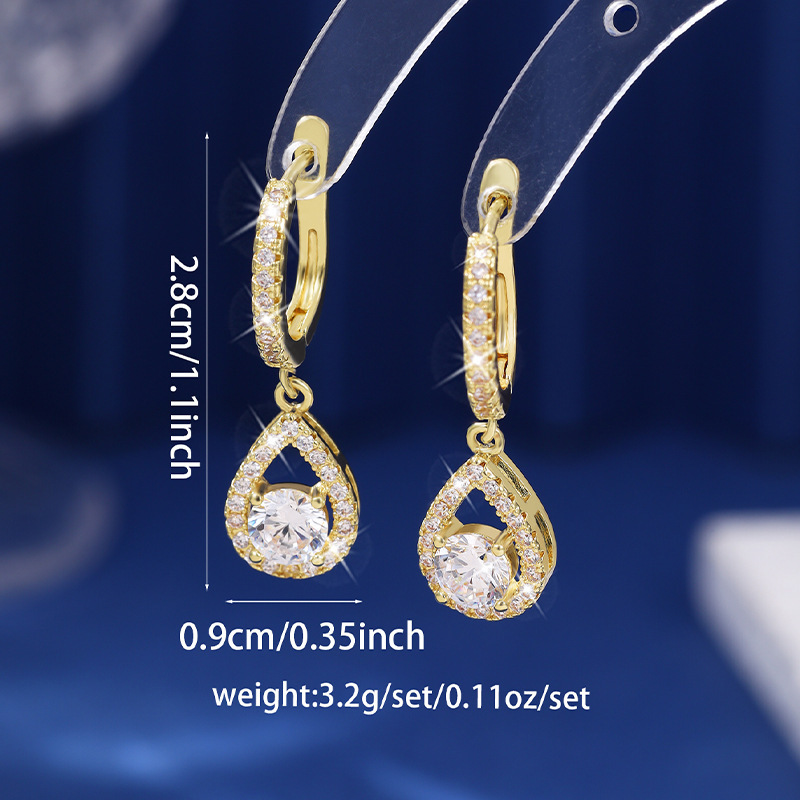 ✨Eleganta droppformade örhängen
